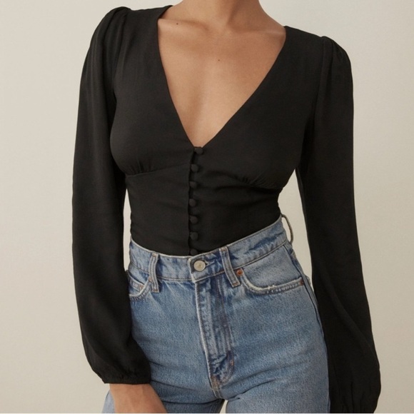 REFORMATION Black Nell Puff Sleeve V Neck Button Front Slim Fitting Top Size XS - Picture 6 of 10